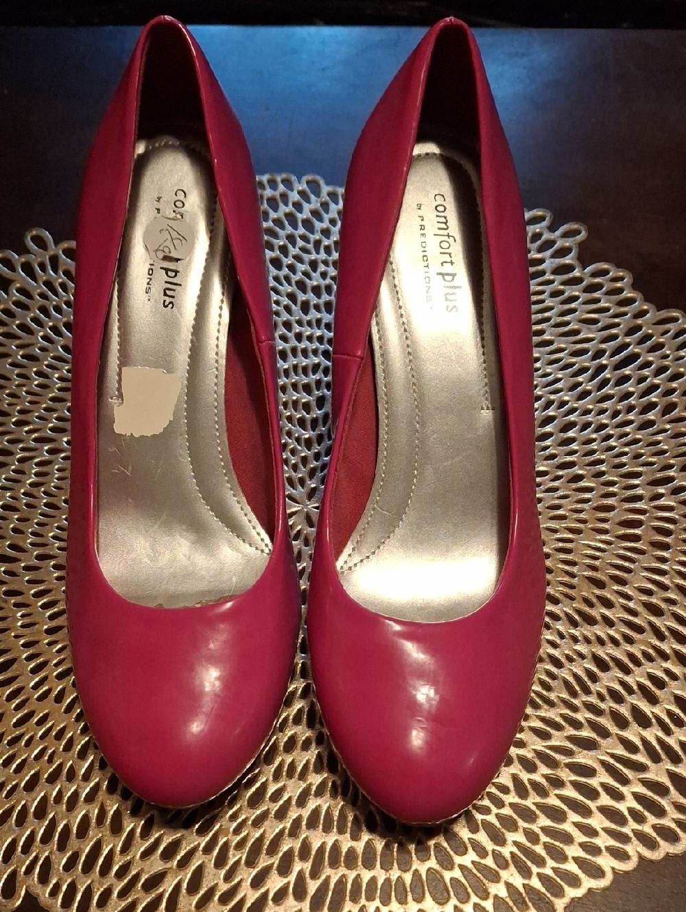 Comfort Plus by Predictions Women's Fuchsia Round-Toe Pump